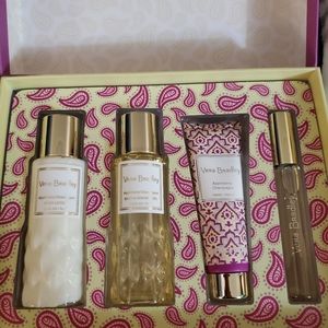 Vera Bradley Body Gift Set